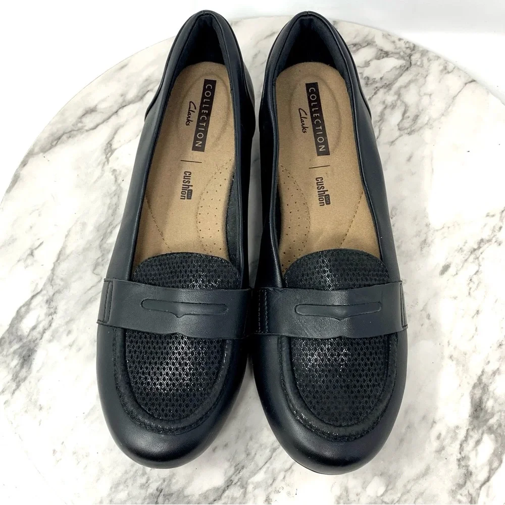 Clarks Kinzie Willow Textured Black Leather Loafers 8 Comfort Preppy Classic